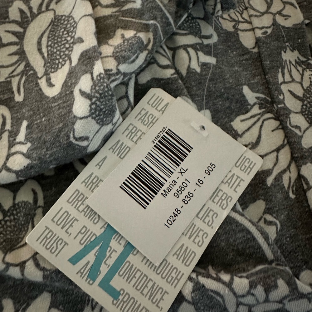 Lularoe Maria size XL